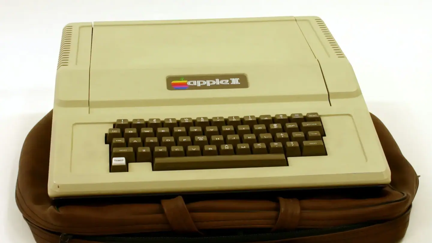 1976: The Birth of Apple - Pivotal Moments